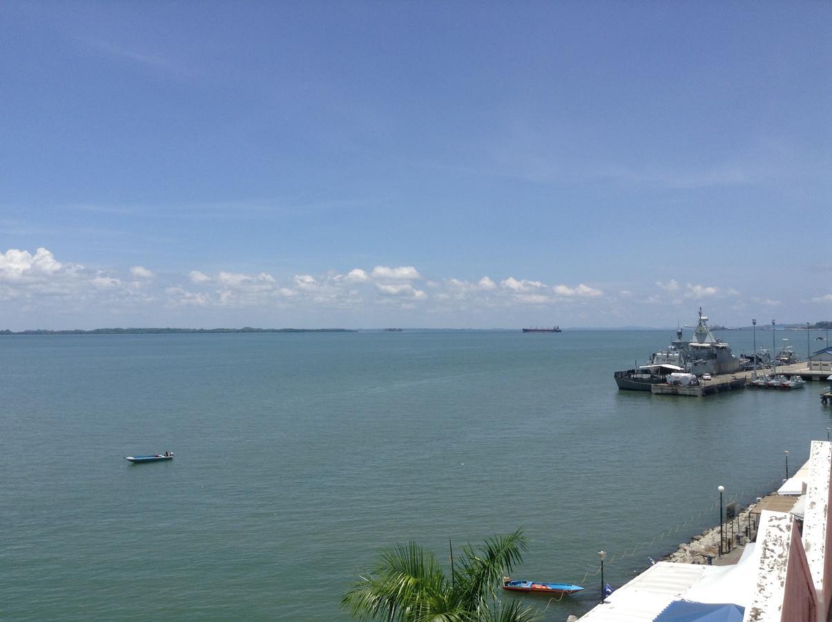 Sandakan Backpackers Hostel Phòng bức ảnh